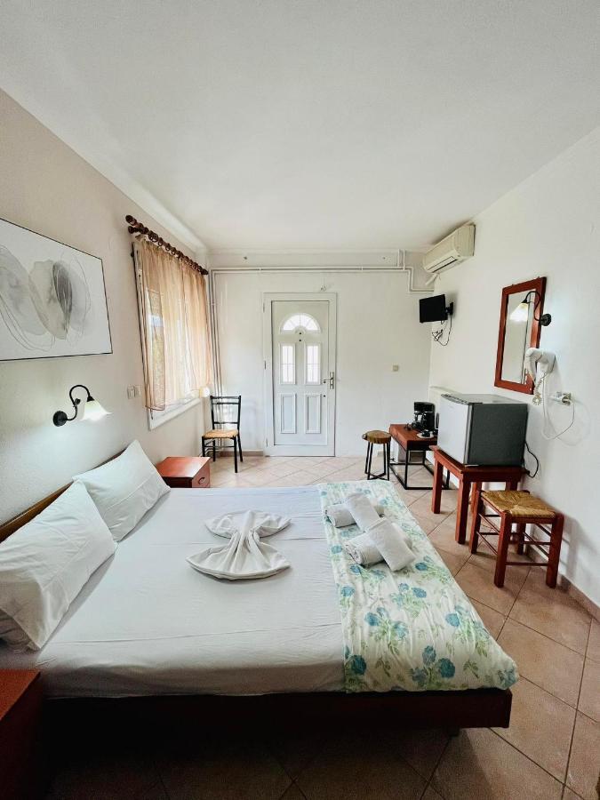 Poplar Lofts & Apartments Karavouzi Prínos Zewnętrze zdjęcie